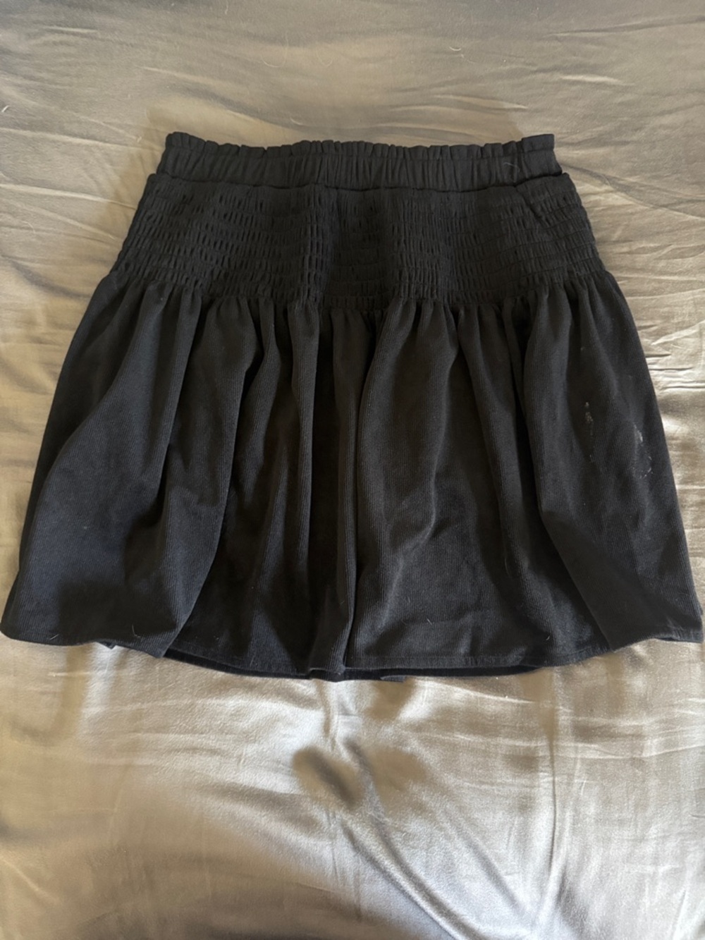 GB girls Black Smocked Waist Circle Mini Skirt / AA35